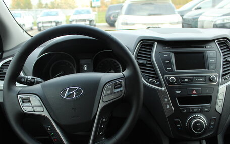 Hyundai Santa Fe III рестайлинг, 2017 год, 1 989 000 рублей, 6 фотография