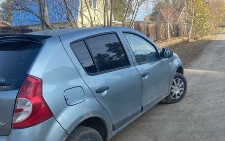 Renault Sandero I, 2010 год, 400 000 рублей, 5 фотография