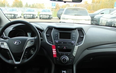 Hyundai Santa Fe III рестайлинг, 2017 год, 1 989 000 рублей, 17 фотография