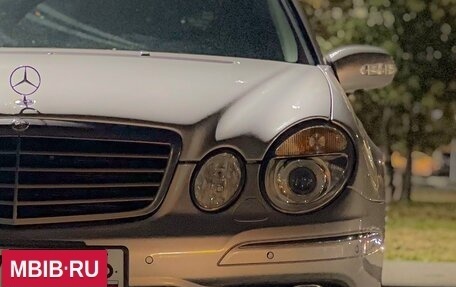 Mercedes-Benz E-Класс, 2002 год, 950 000 рублей, 3 фотография