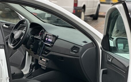 Volkswagen Polo VI (EU Market), 2021 год, 1 250 000 рублей, 21 фотография