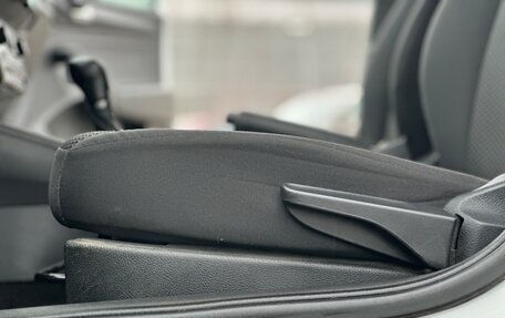 Volkswagen Polo VI (EU Market), 2021 год, 1 250 000 рублей, 19 фотография