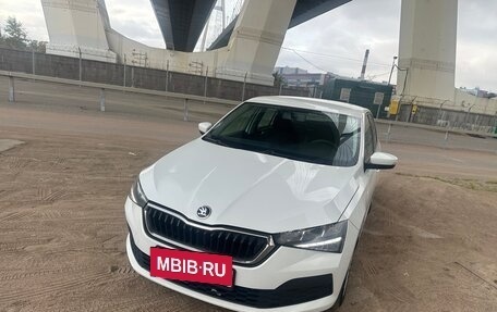 Skoda Rapid II, 2022 год, 1 450 000 рублей, 2 фотография