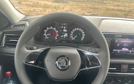 Skoda Rapid II, 2022 год, 1 450 000 рублей, 14 фотография