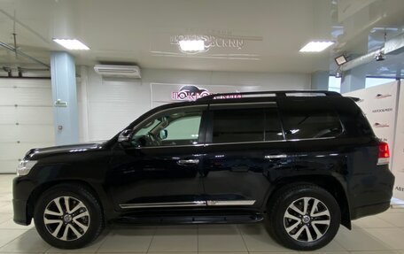 Toyota Land Cruiser 200, 2019 год, 7 700 000 рублей, 10 фотография