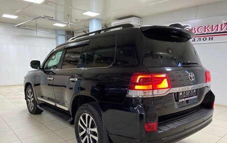 Toyota Land Cruiser 200, 2019 год, 7 700 000 рублей, 9 фотография