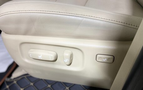 Toyota Land Cruiser 200, 2019 год, 7 700 000 рублей, 17 фотография