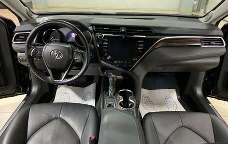 Toyota Camry, 2018 год, 3 193 000 рублей, 26 фотография