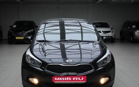KIA cee'd III, 2014 год, 990 000 рублей, 2 фотография