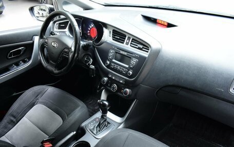 KIA cee'd III, 2014 год, 990 000 рублей, 13 фотография