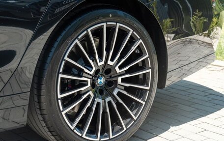 BMW 7 серия, 2025 год, 14 650 000 рублей, 28 фотография