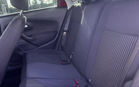Volkswagen Polo VI (EU Market), 2011 год, 750 000 рублей, 19 фотография