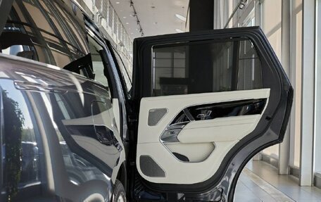 Land Rover Range Rover IV рестайлинг, 2025 год, 24 600 000 рублей, 25 фотография