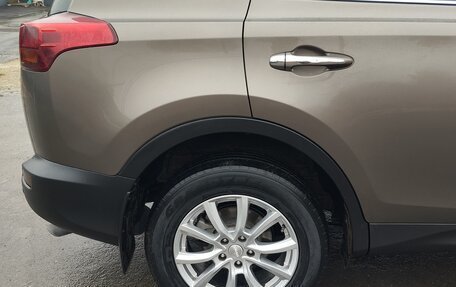 Toyota RAV4, 2015 год, 2 130 000 рублей, 3 фотография