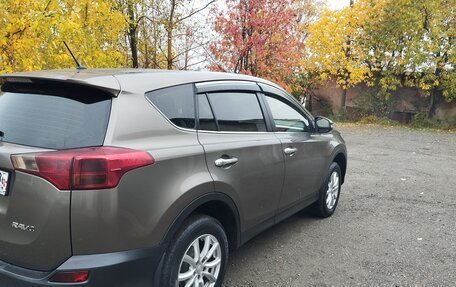 Toyota RAV4, 2015 год, 2 130 000 рублей, 6 фотография