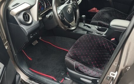 Toyota RAV4, 2015 год, 2 130 000 рублей, 25 фотография