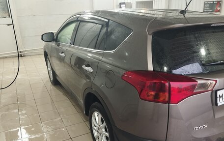 Toyota RAV4, 2015 год, 2 130 000 рублей, 29 фотография