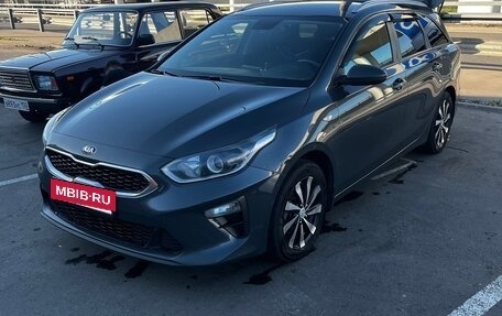 KIA cee'd III, 2019 год, 1 400 000 рублей, 3 фотография