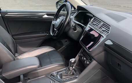 Volkswagen Tiguan II, 2018 год, 3 500 000 рублей, 4 фотография