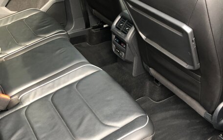 Volkswagen Tiguan II, 2018 год, 3 500 000 рублей, 23 фотография