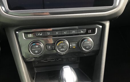 Volkswagen Tiguan II, 2018 год, 3 500 000 рублей, 18 фотография