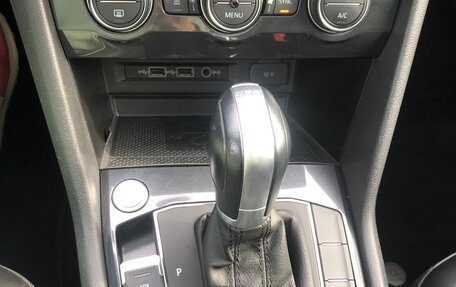 Volkswagen Tiguan II, 2018 год, 3 500 000 рублей, 14 фотография