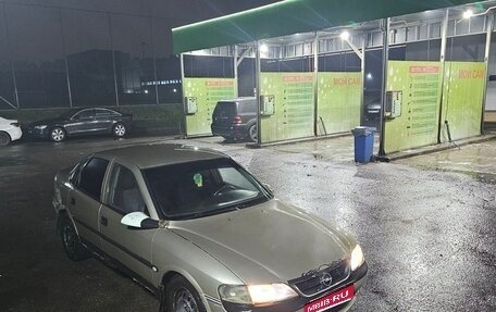 Opel Vectra B рестайлинг, 1997 год, 80 000 рублей, 1 фотография
