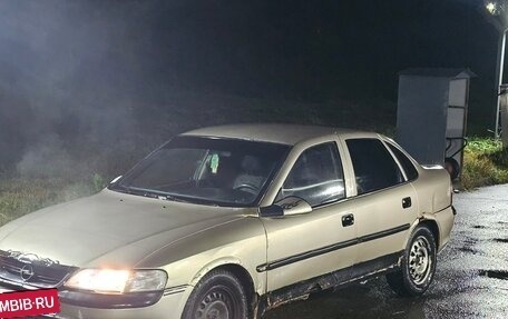Opel Vectra B рестайлинг, 1997 год, 80 000 рублей, 3 фотография