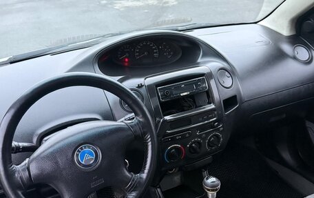 Geely MK I рестайлинг, 2010 год, 128 000 рублей, 17 фотография