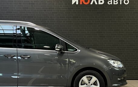 Volkswagen Sharan II, 2013 год, 1 445 000 рублей, 7 фотография