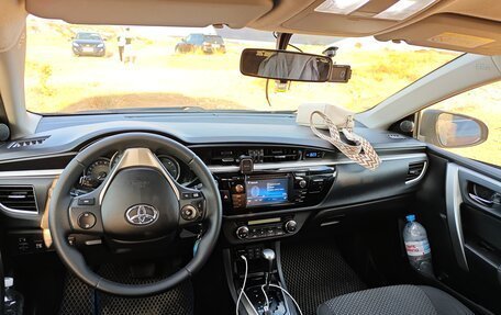 Toyota Corolla, 2014 год, 1 200 000 рублей, 9 фотография