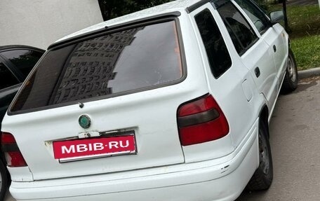 Skoda Felicia I рестайлинг, 1998 год, 127 000 рублей, 2 фотография