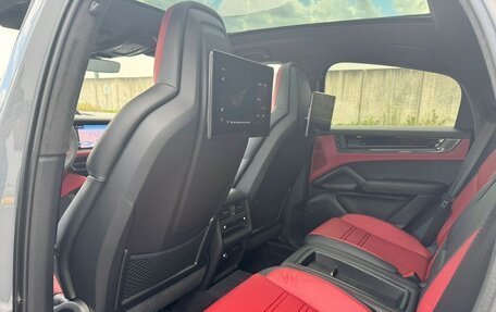 Porsche Cayenne III, 2025 год, 22 000 000 рублей, 13 фотография