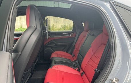 Porsche Cayenne III, 2025 год, 22 000 000 рублей, 14 фотография