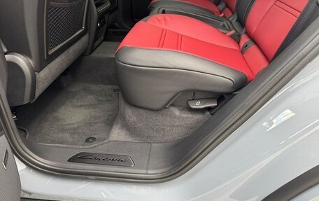 Porsche Cayenne III, 2025 год, 22 000 000 рублей, 16 фотография