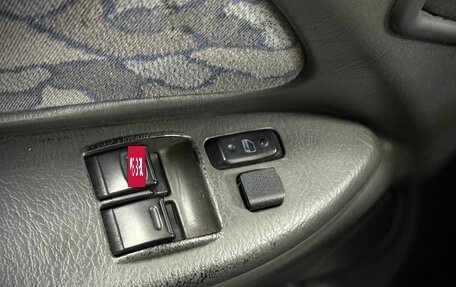 Toyota Avensis III рестайлинг, 1998 год, 435 000 рублей, 17 фотография