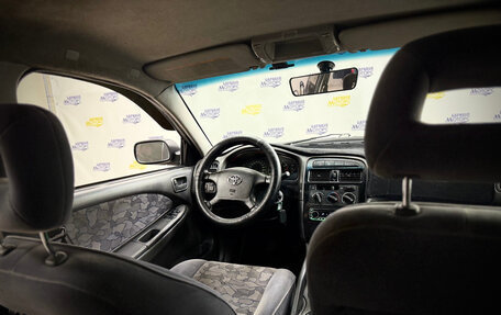 Toyota Avensis III рестайлинг, 1998 год, 435 000 рублей, 26 фотография