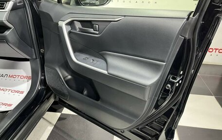 Toyota RAV4, 2019 год, 2 879 000 рублей, 7 фотография