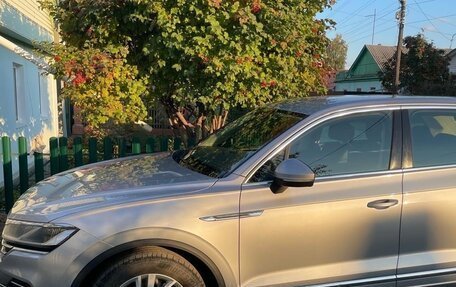 Volkswagen Touareg III, 2019 год, 4 200 000 рублей, 13 фотография