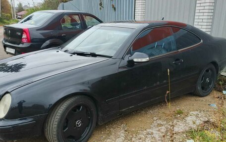 Mercedes-Benz CLK-Класс, 2001 год, 550 000 рублей, 8 фотография