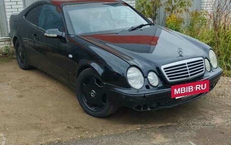 Mercedes-Benz CLK-Класс, 2001 год, 550 000 рублей, 9 фотография