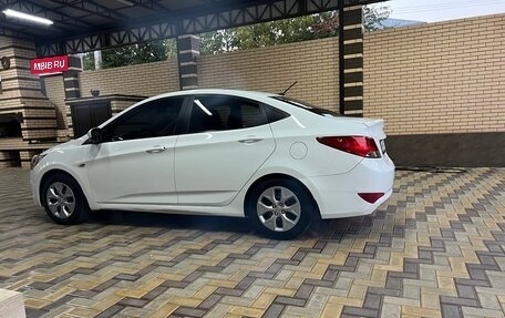 Hyundai Solaris II рестайлинг, 2015 год, 870 000 рублей, 7 фотография