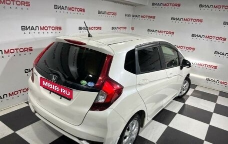 Honda Fit III, 2018 год, 1 220 000 рублей, 3 фотография