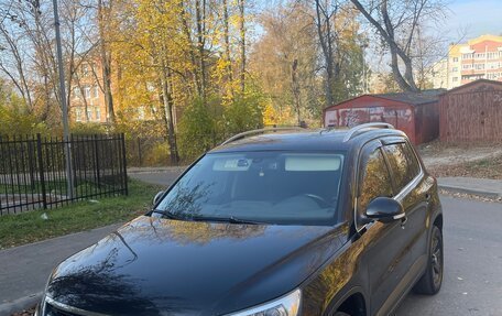 Volkswagen Tiguan I, 2011 год, 950 000 рублей, 1 фотография