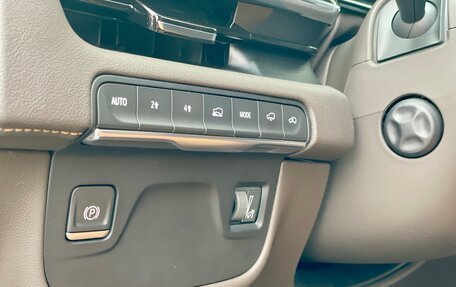 Cadillac Escalade V, 2021 год, 11 000 000 рублей, 13 фотография