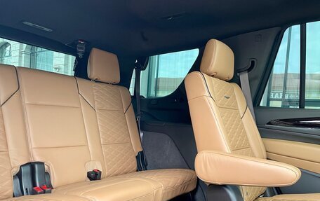 Cadillac Escalade V, 2021 год, 11 000 000 рублей, 32 фотография
