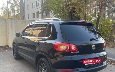 Volkswagen Tiguan I, 2011 год, 950 000 рублей, 4 фотография