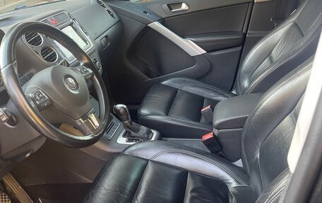Volkswagen Tiguan I, 2011 год, 950 000 рублей, 13 фотография