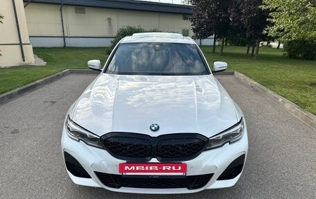 BMW 3 серия, 2019 год, 3 150 000 рублей, 10 фотография