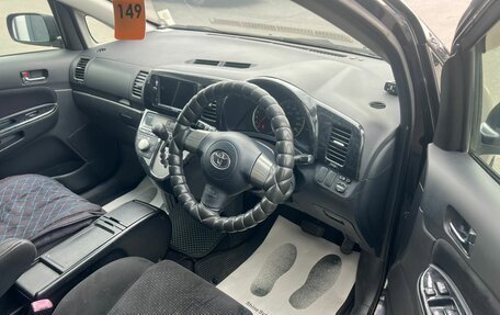 Toyota Wish II, 2006 год, 889 000 рублей, 10 фотография